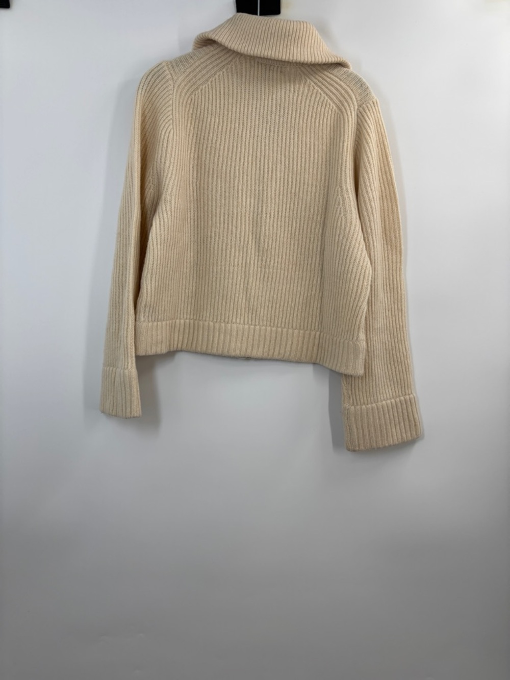 J.Crew Collared full-zip sweater in merino wool - Picture 7 of 7